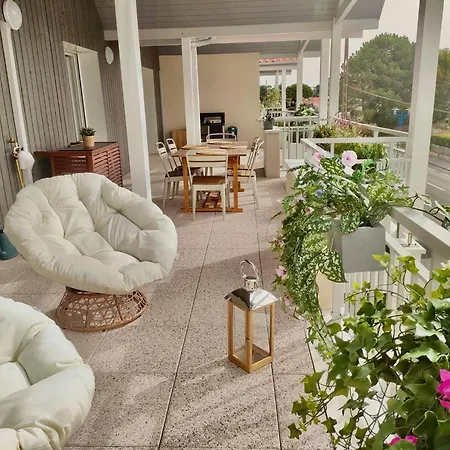 Magnifique Climatise 70 M2, Grande Terrasse 42 M2, Classe 4 Etoiles Lägenhet *